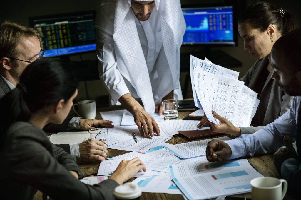 Difference between Internal and External Auditing Services